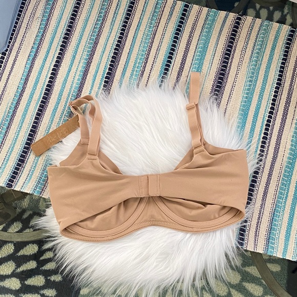 SKIMS fits everybody unlined Demi bra 34 DD color clay - Picture 2 of 7